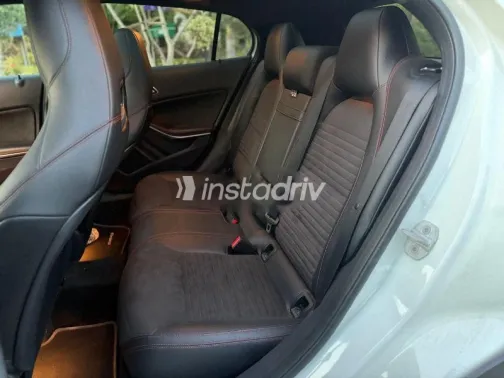 مرسيدس GLA 2017 أبيض مستعملة للبيع - 7