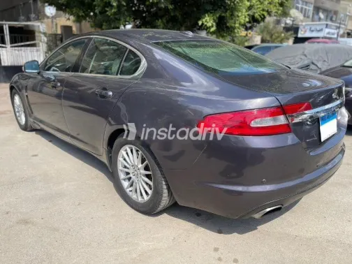 Jaguar XF 2009 Gray Used for Sale - 3