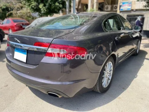 Jaguar XF 2009 Gray Used for Sale - 4