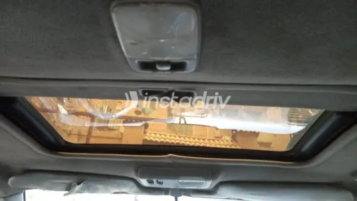 نيسان صنى 1999 أخضر غامق مستعملة للبيع - 2