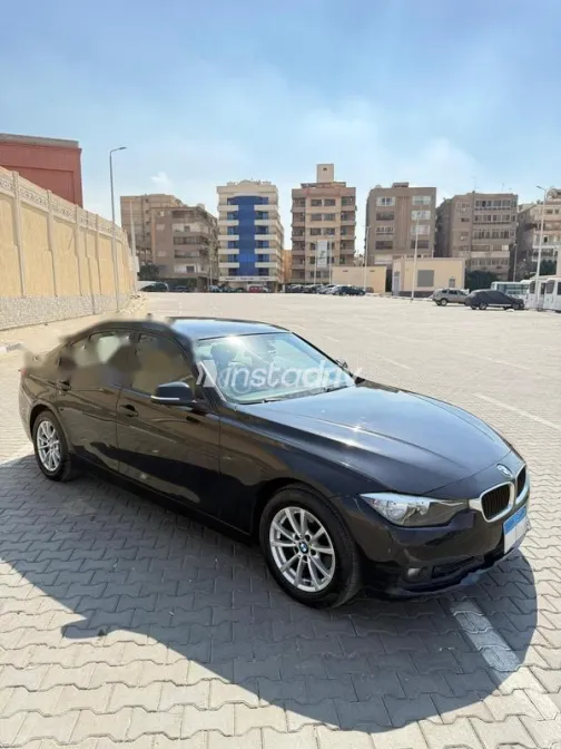 BMW 318 2017 Black Used for Sale - 2