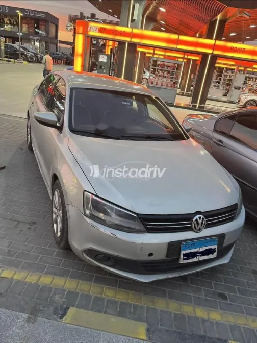 Volkswagen Jetta 2012 Gray Used for Sale - 2