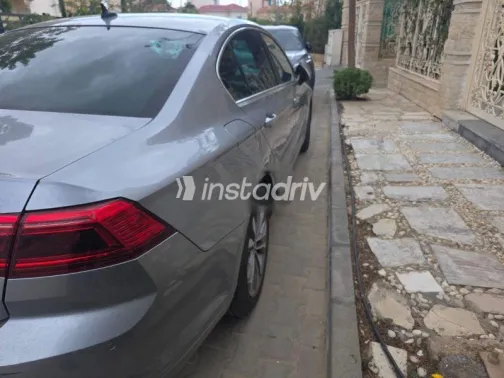 Volkswagen Passat 2021 Silver Used for Sale - 6