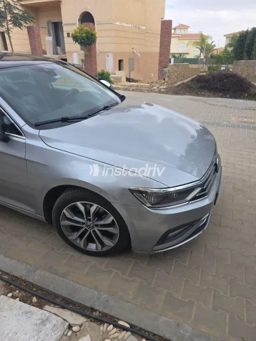 Volkswagen Passat 2021 Silver Used for Sale - 9