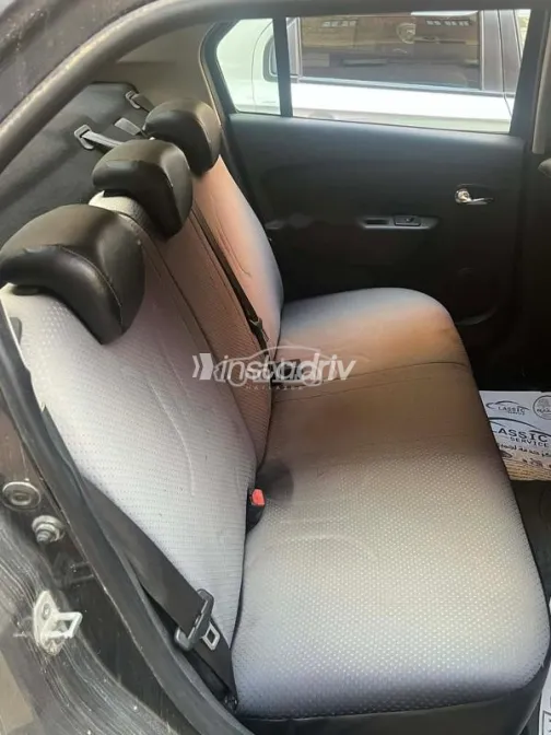 رينو لوجان 2017 أبيض مستعملة للبيع - 3