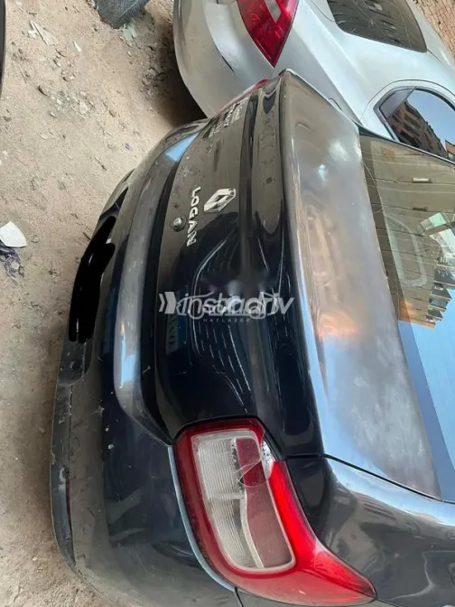 رينو لوجان 2017 أبيض مستعملة للبيع - 8