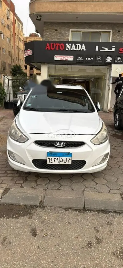 هيونداي اكسنت RB 2021 أبيض مستعملة للبيع - 3