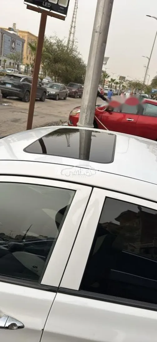 هيونداي اكسنت RB 2021 أبيض مستعملة للبيع - 4