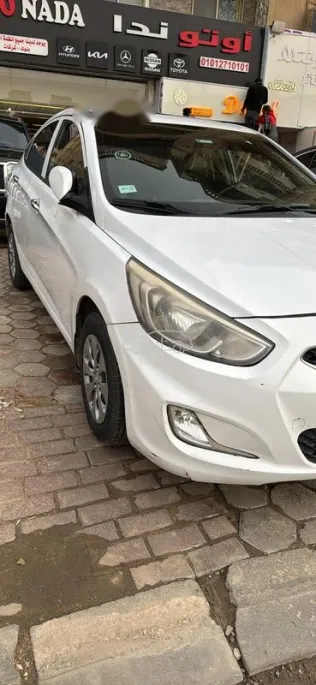 هيونداي اكسنت RB 2021 أبيض مستعملة للبيع
