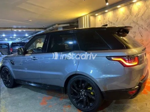 لاند روفر رنج روفر سبورت 2020 أبيض مستعملة للبيع - 2