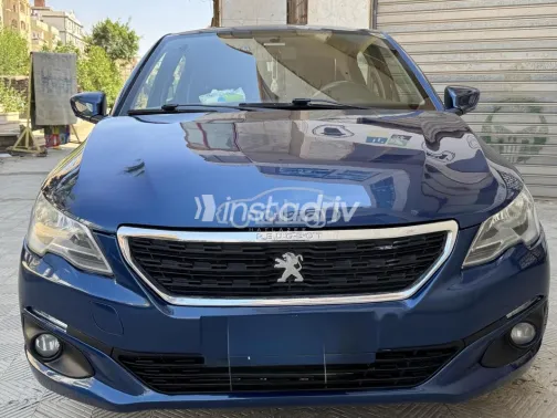 Peugeot 301 2020 White Used for Sale - 3