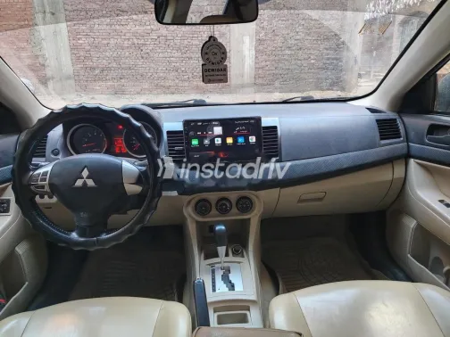 ميتسوبيشي لانسر اى اكس شارك 2015 أبيض مستعملة للبيع - 3