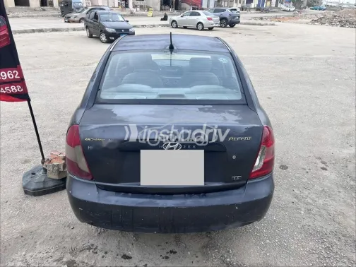 هيونداي اكسنت 2008 رمادي مستعملة للبيع - 7