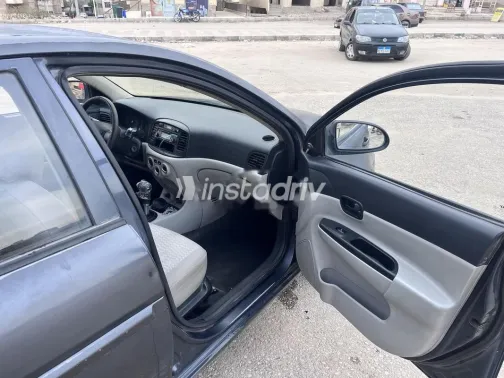 هيونداي اكسنت 2008 رمادي مستعملة للبيع - 8