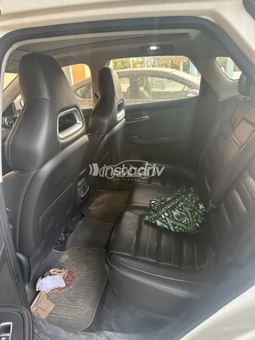 ام جى اتش اس 2025 أبيض مستعملة للبيع - 3