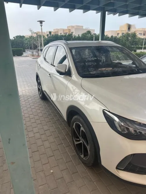 ام جى اتش اس 2025 أبيض مستعملة للبيع - 5