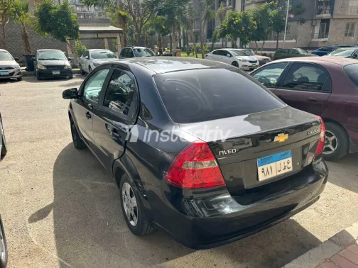 شيفروليه افيو 2012 أبيض مستعملة للبيع - 1