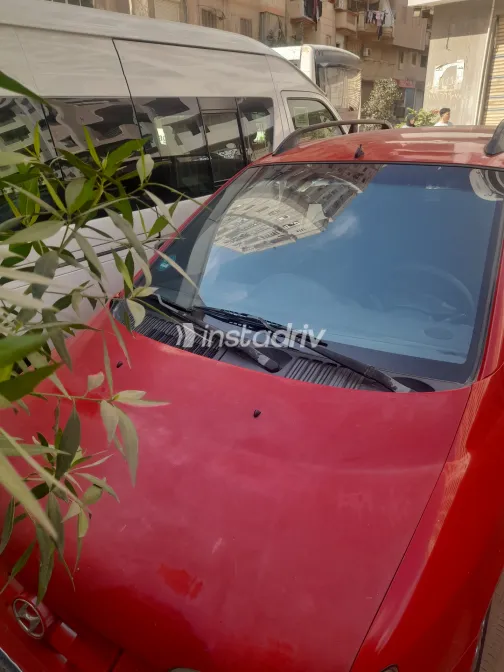 هيونداي ماتريكس 2002 أبيض مستعملة للبيع - 6