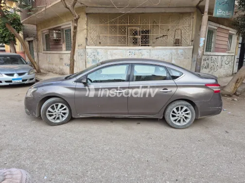 Nissan Sentra 2016 White Used for Sale - 1