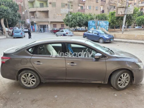 Nissan Sentra 2016 White Used for Sale - 2