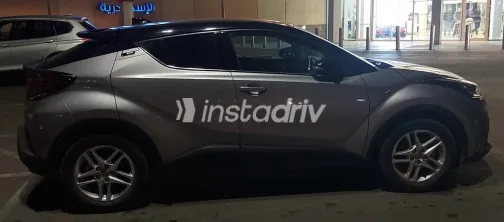 تويوتا C-HR 2021 أبيض مستعملة للبيع - 7