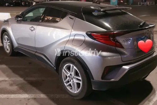 تويوتا C-HR 2021 أبيض مستعملة للبيع - 9