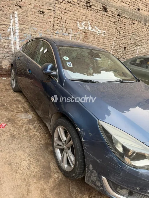 Opel Insignia 2017 White Used for Sale - 1