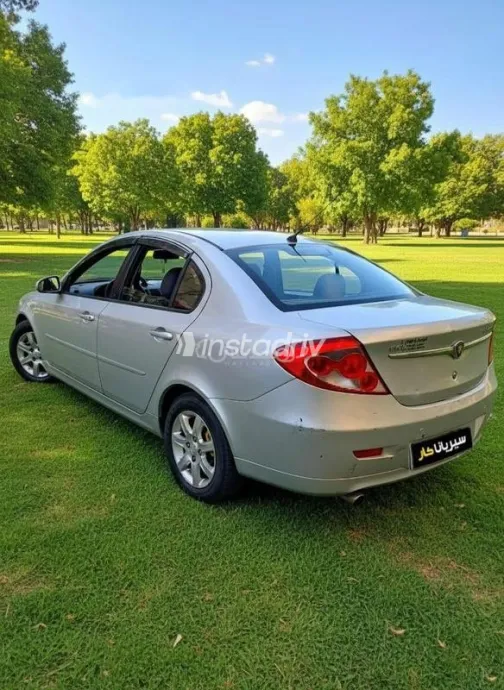 بروتون بيرسونا 2010 رمادي مستعملة للبيع - 4