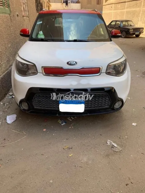 كيا سول 2017 أبيض مستعملة للبيع - 2