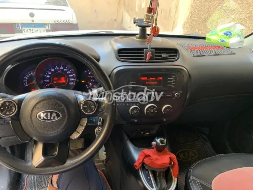 كيا سول 2017 أبيض مستعملة للبيع - 4