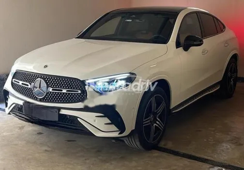 مرسيدس GLC 200 2024 أبيض مستعملة للبيع - 3