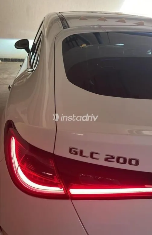 مرسيدس GLC 200 2024 أبيض مستعملة للبيع - 5