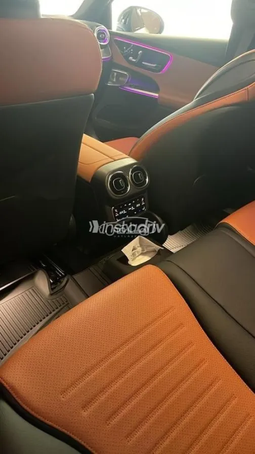 مرسيدس GLC 200 2024 أبيض مستعملة للبيع - 6