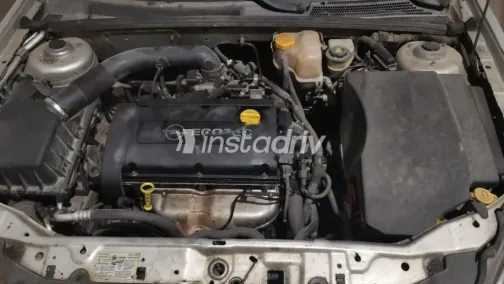 Opel Vectra 2008 Gold Used for Sale - 4