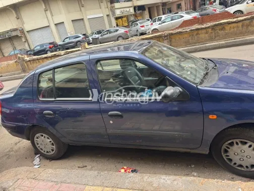 رينو كليو 2003 أزرق غامق مستعملة للبيع - 3