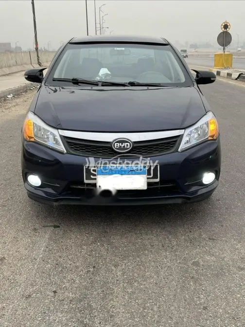 بى واى دى‬ F3 2021 أزرق غامق مستعملة للبيع - 1