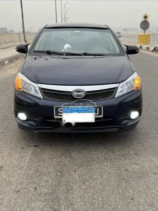 بى واى دى‬ F3 2021 أزرق غامق مستعملة للبيع