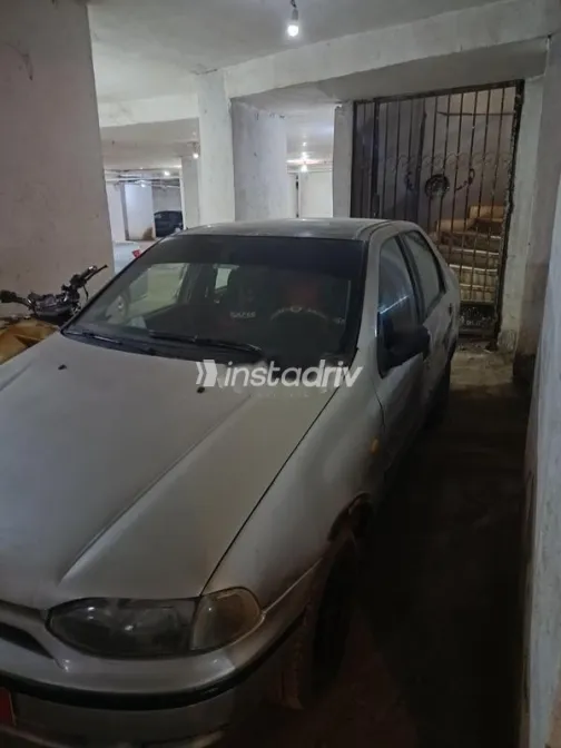 فيات سينا 2002 فضي مستعملة للبيع - 1