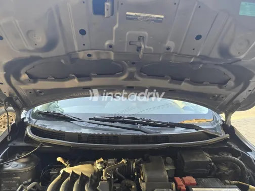 نيسان صنى 2022 أبيض مستعملة للبيع - 4