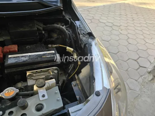 نيسان صنى 2022 أبيض مستعملة للبيع - 6