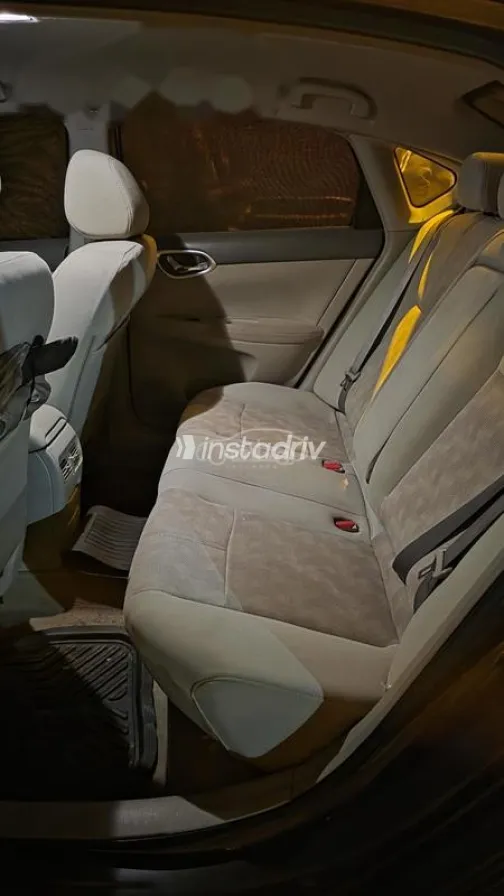 Nissan Sentra 2026 White Used for Sale - 7