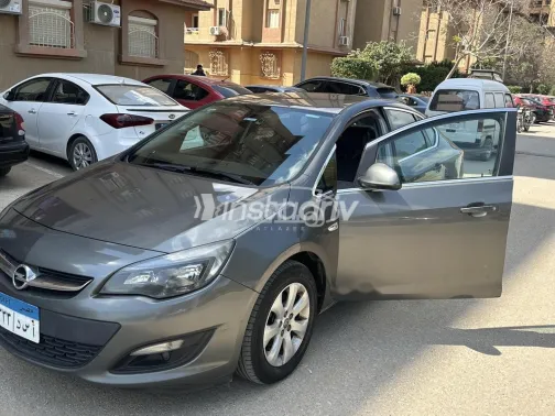 Opel Astra 2020 White Used for Sale - 1