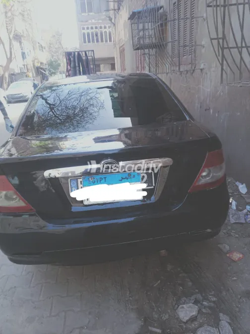 بى واى دى‬ F3 2017 أبيض مستعملة للبيع - 6