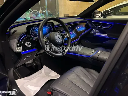 مرسيدس E 300 2025 أبيض مستعملة للبيع - 1