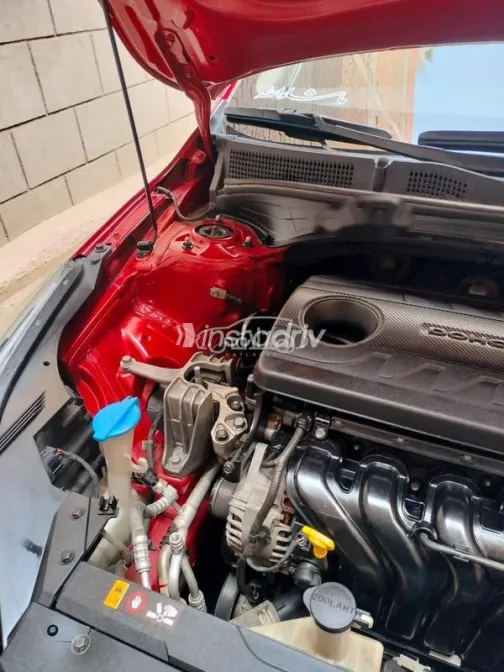 كيا سيراتو 2019 أحمر مستعملة للبيع - 2