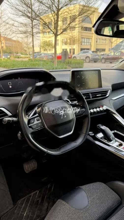 بيجو 5008 2019 أزرق غامق مستعملة للبيع - 8