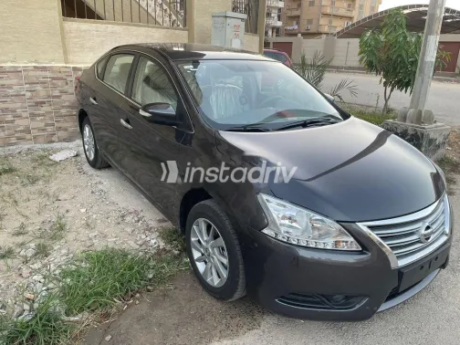 Nissan Sentra 2025 White Used for Sale - 3
