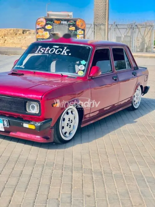 فيات 128 1998 أحمر غامق مستعملة للبيع - 2