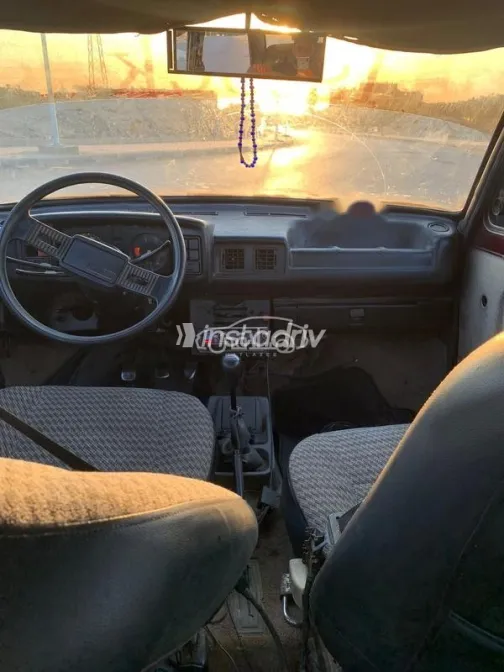 فيات 128 1998 أحمر غامق مستعملة للبيع - 9