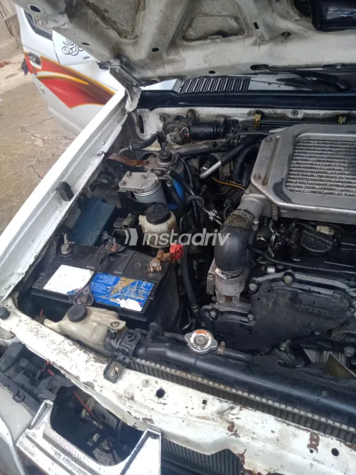 Nissan Pick up 2014 White Used for Sale - 2